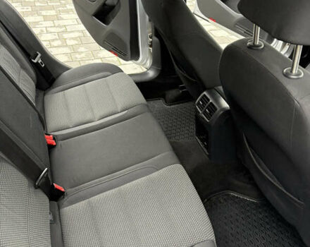 Серый Фольксваген Гольф, объемом двигателя 1.6 л и пробегом 216 тыс. км за 7700 $, фото 21 на Automoto.ua