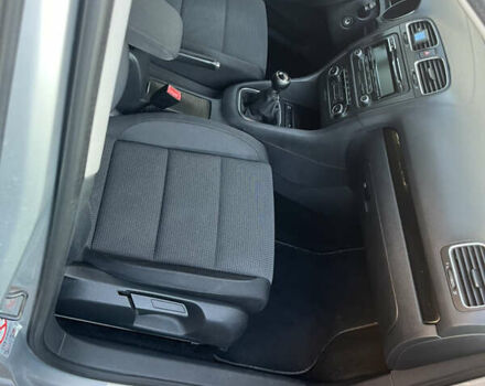 Сірий Фольксваген Гольф, об'ємом двигуна 1.6 л та пробігом 194 тис. км за 7700 $, фото 7 на Automoto.ua