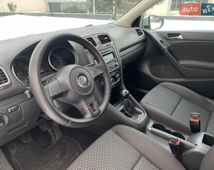 Серый Фольксваген Гольф, объемом двигателя 1.4 л и пробегом 265 тыс. км за 7500 $, фото 13 на Automoto.ua