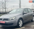 Серый Фольксваген Гольф, объемом двигателя 1.39 л и пробегом 246 тыс. км за 8300 $, фото 1 на Automoto.ua