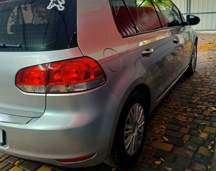 Фольксваген Гольф 2009 в Николаеве на Automoto.ua Серый Фольксваген Гольф, объемом двигателя 1.4 л и пробегом 133 тыс. км за 7800 $, фото 3 на Automoto.ua