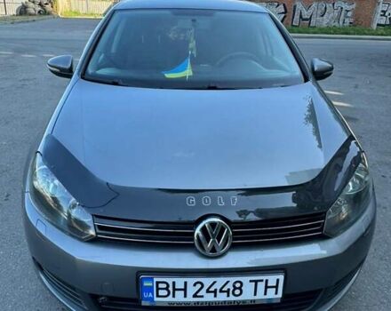 Фольксваген Гольф 2009 в Хмельницком на Automoto.ua Серый Фольксваген Гольф, объемом двигателя 1.97 л и пробегом 233 тыс. км за 8000 $, фото 3 на Automoto.ua