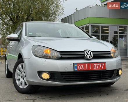 Серый Фольксваген Гольф, объемом двигателя 1.6 л и пробегом 222 тыс. км за 7999 $, фото 6 на Automoto.ua