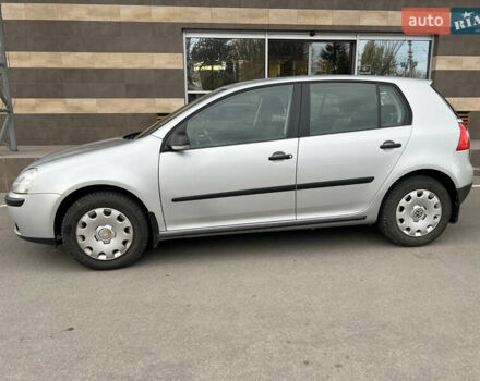 Серый Фольксваген Гольф, объемом двигателя 1.6 л и пробегом 98 тыс. км за 8100 $, фото 20 на Automoto.ua