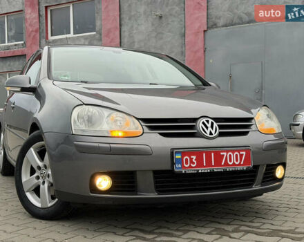 Серый Фольксваген Гольф, объемом двигателя 1.4 л и пробегом 204 тыс. км за 6350 $, фото 5 на Automoto.ua