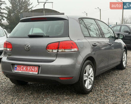 Серый Фольксваген Гольф, объемом двигателя 1.6 л и пробегом 208 тыс. км за 7999 $, фото 17 на Automoto.ua