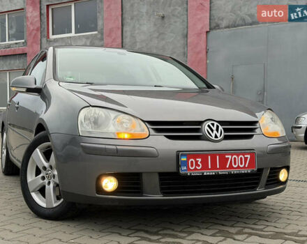 Серый Фольксваген Гольф, объемом двигателя 1.4 л и пробегом 204 тыс. км за 6350 $, фото 3 на Automoto.ua