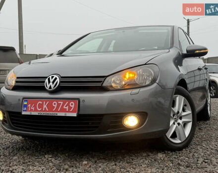 Серый Фольксваген Гольф, объемом двигателя 1.6 л и пробегом 208 тыс. км за 7999 $, фото 4 на Automoto.ua