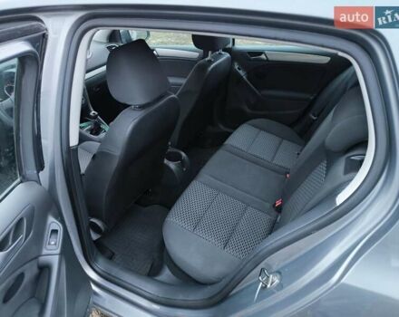 Серый Фольксваген Гольф, объемом двигателя 1.4 л и пробегом 220 тыс. км за 6700 $, фото 8 на Automoto.ua