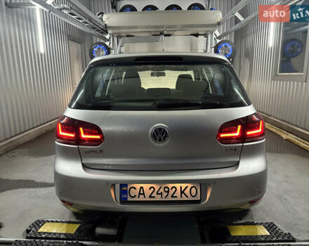 Сірий Фольксваген Гольф, об'ємом двигуна 1.39 л та пробігом 193 тис. км за 6800 $, фото 4 на Automoto.ua