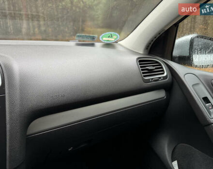 Серый Фольксваген Гольф, объемом двигателя 1.39 л и пробегом 213 тыс. км за 7200 $, фото 40 на Automoto.ua