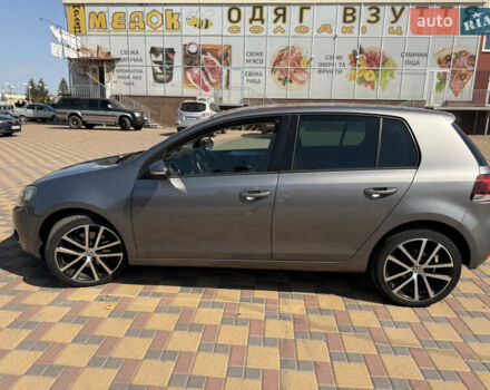 Серый Фольксваген Гольф, объемом двигателя 1.4 л и пробегом 244 тыс. км за 8400 $, фото 2 на Automoto.ua