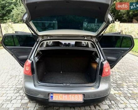 Серый Фольксваген Гольф, объемом двигателя 1.4 л и пробегом 170 тыс. км за 5299 $, фото 19 на Automoto.ua