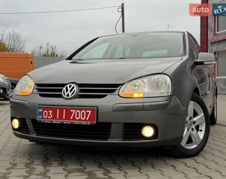 Серый Фольксваген Гольф, объемом двигателя 1.4 л и пробегом 204 тыс. км за 6350 $, фото 2 на Automoto.ua