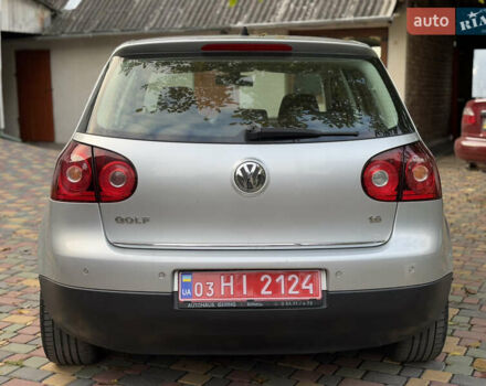 Серый Фольксваген Гольф, объемом двигателя 1.6 л и пробегом 240 тыс. км за 6550 $, фото 7 на Automoto.ua