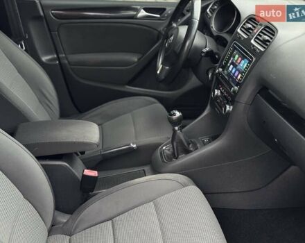 Серый Фольксваген Гольф, объемом двигателя 1.39 л и пробегом 211 тыс. км за 7650 $, фото 28 на Automoto.ua