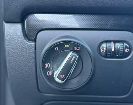 Сірий Фольксваген Гольф, об'ємом двигуна 1.6 л та пробігом 207 тис. км за 7790 $, фото 24 на Automoto.ua