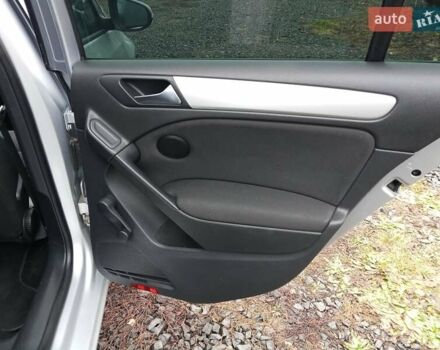 Серый Фольксваген Гольф, объемом двигателя 1.39 л и пробегом 235 тыс. км за 6500 $, фото 18 на Automoto.ua