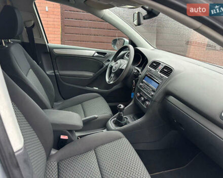 Сірий Фольксваген Гольф, об'ємом двигуна 1.6 л та пробігом 230 тис. км за 6700 $, фото 9 на Automoto.ua