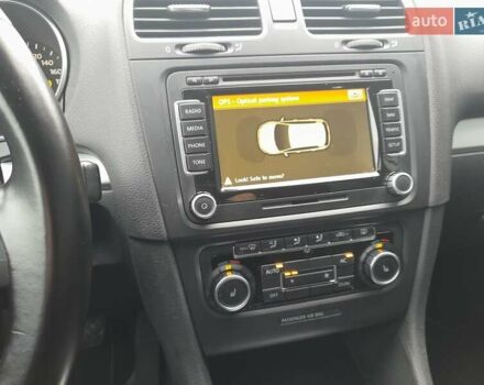 Серый Фольксваген Гольф, объемом двигателя 1.4 л и пробегом 180 тыс. км за 8600 $, фото 4 на Automoto.ua