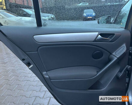Серый Фольксваген Гольф, объемом двигателя 1.4 л и пробегом 88 тыс. км за 8200 $, фото 13 на Automoto.ua