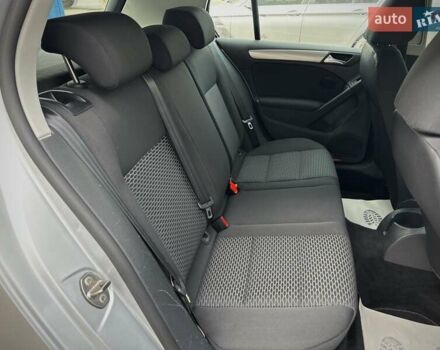 Серый Фольксваген Гольф, объемом двигателя 1.39 л и пробегом 235 тыс. км за 8400 $, фото 59 на Automoto.ua