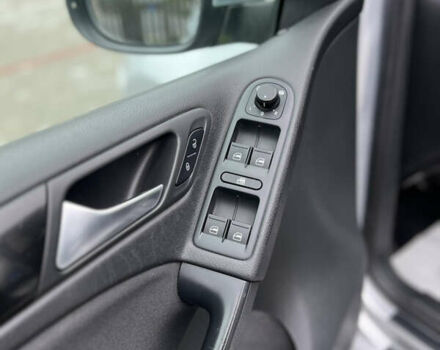 Серый Фольксваген Гольф, объемом двигателя 1.4 л и пробегом 220 тыс. км за 6800 $, фото 12 на Automoto.ua