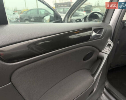 Серый Фольксваген Гольф, объемом двигателя 1.6 л и пробегом 208 тыс. км за 7999 $, фото 31 на Automoto.ua