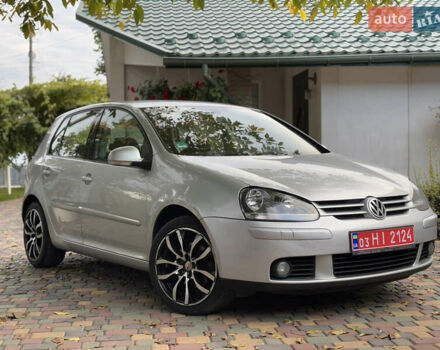 Серый Фольксваген Гольф, объемом двигателя 1.6 л и пробегом 240 тыс. км за 6550 $, фото 1 на Automoto.ua