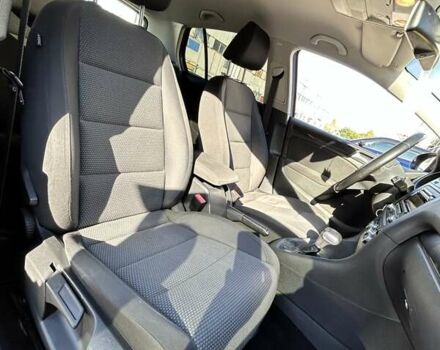 Сірий Фольксваген Гольф, об'ємом двигуна 1.39 л та пробігом 191 тис. км за 8000 $, фото 26 на Automoto.ua