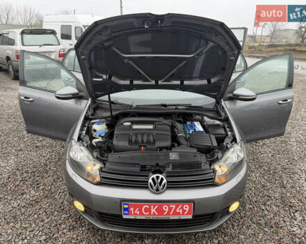 Серый Фольксваген Гольф, объемом двигателя 1.6 л и пробегом 208 тыс. км за 7999 $, фото 48 на Automoto.ua