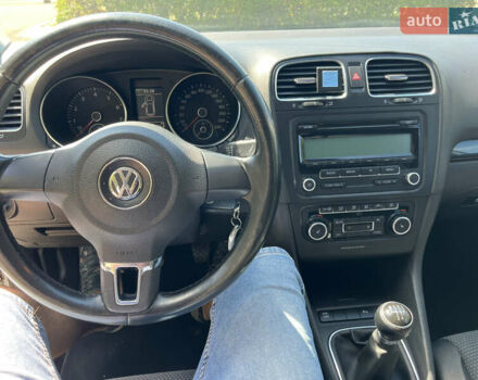Сірий Фольксваген Гольф, об'ємом двигуна 1.6 л та пробігом 194 тис. км за 7700 $, фото 12 на Automoto.ua