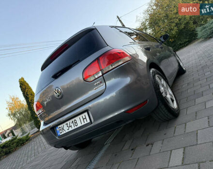 Серый Фольксваген Гольф, объемом двигателя 1.6 л и пробегом 155 тыс. км за 8450 $, фото 10 на Automoto.ua