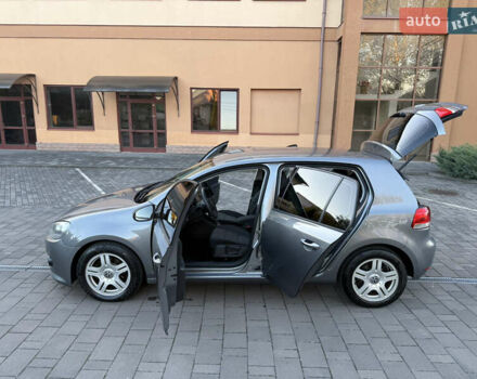 Серый Фольксваген Гольф, объемом двигателя 1.6 л и пробегом 155 тыс. км за 8450 $, фото 14 на Automoto.ua