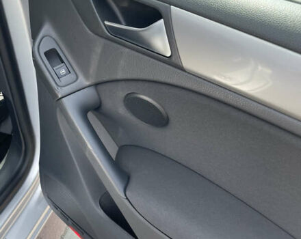 Сірий Фольксваген Гольф, об'ємом двигуна 1.39 л та пробігом 137 тис. км за 7700 $, фото 25 на Automoto.ua