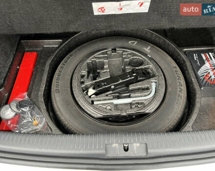 Серый Фольксваген Гольф, объемом двигателя 1.4 л и пробегом 209 тыс. км за 8800 $, фото 22 на Automoto.ua