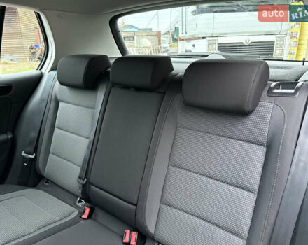 Серый Фольксваген Гольф, объемом двигателя 1.4 л и пробегом 179 тыс. км за 7200 $, фото 28 на Automoto.ua