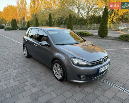 Серый Фольксваген Гольф, объемом двигателя 1.6 л и пробегом 155 тыс. км за 8450 $, фото 2 на Automoto.ua