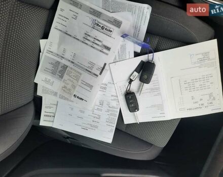 Сірий Фольксваген Гольф, об'ємом двигуна 1.6 л та пробігом 212 тис. км за 8500 $, фото 90 на Automoto.ua