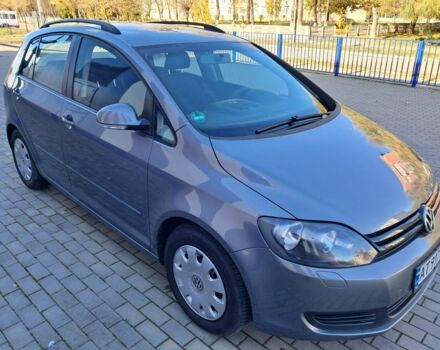 Сірий Фольксваген Гольф, об'ємом двигуна 0 л та пробігом 186 тис. км за 7100 $, фото 1 на Automoto.ua