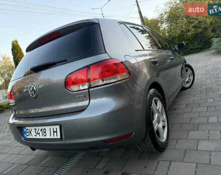 Серый Фольксваген Гольф, объемом двигателя 1.6 л и пробегом 155 тыс. км за 8450 $, фото 31 на Automoto.ua