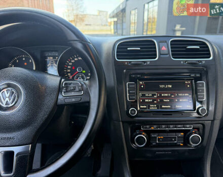 Серый Фольксваген Гольф, объемом двигателя 1.4 л и пробегом 167 тыс. км за 8500 $, фото 69 на Automoto.ua