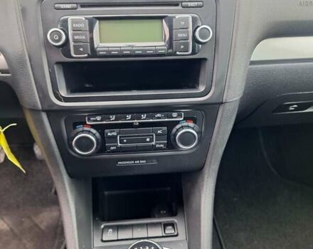 Серый Фольксваген Гольф, объемом двигателя 1.6 л и пробегом 223 тыс. км за 7650 $, фото 45 на Automoto.ua