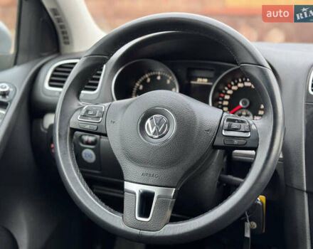 Серый Фольксваген Гольф, объемом двигателя 1.39 л и пробегом 170 тыс. км за 9150 $, фото 43 на Automoto.ua