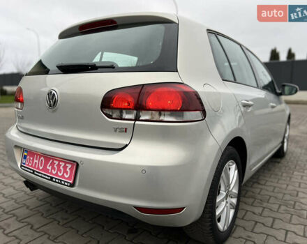 Серый Фольксваген Гольф, объемом двигателя 1.4 л и пробегом 209 тыс. км за 8800 $, фото 9 на Automoto.ua