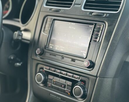 Серый Фольксваген Гольф, объемом двигателя 1.4 л и пробегом 232 тыс. км за 7300 $, фото 22 на Automoto.ua