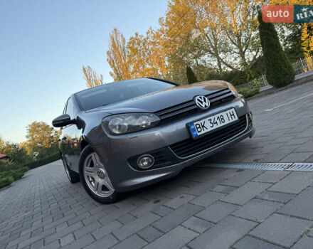 Серый Фольксваген Гольф, объемом двигателя 1.6 л и пробегом 155 тыс. км за 8450 $, фото 26 на Automoto.ua