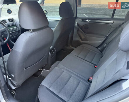 Серый Фольксваген Гольф, объемом двигателя 1.6 л и пробегом 155 тыс. км за 8450 $, фото 35 на Automoto.ua