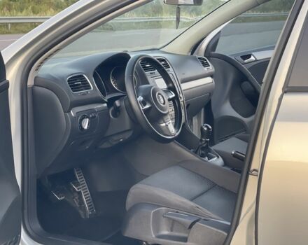 Серый Фольксваген Гольф, объемом двигателя 1.4 л и пробегом 232 тыс. км за 7300 $, фото 15 на Automoto.ua