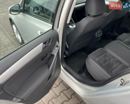 Серый Фольксваген Гольф, объемом двигателя 1.4 л и пробегом 209 тыс. км за 8800 $, фото 15 на Automoto.ua